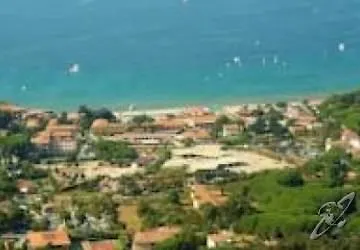 ホテル Edera マルチャーナ