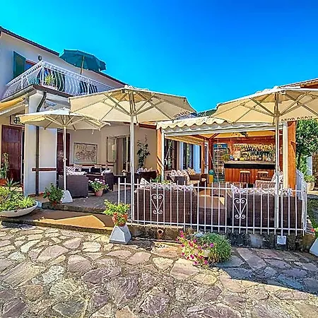 Edera Hotel