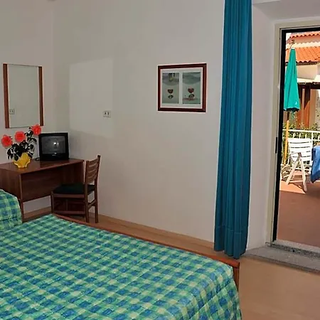 Edera Hotel