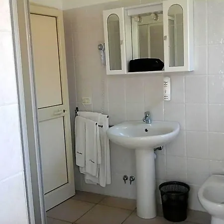 Edera Hotel 3*