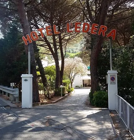 Отель Edera 3*