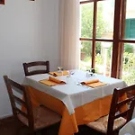 Edera 3*